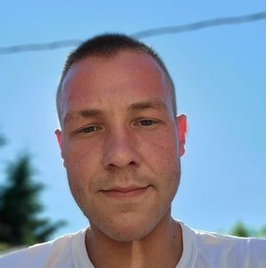 Meet your Posher, Dakota